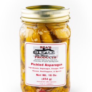 Pint jar of pickled asparagus.